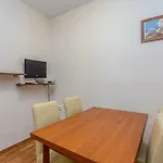 House Alexandra In In A Quiet Location On Losinj Island ネレジネ