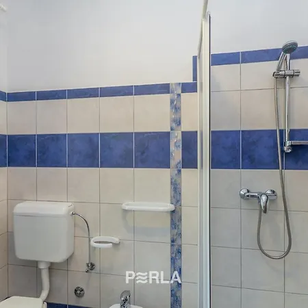 Pensión House Alexandra In In A Quiet Location On Losinj Island 3*