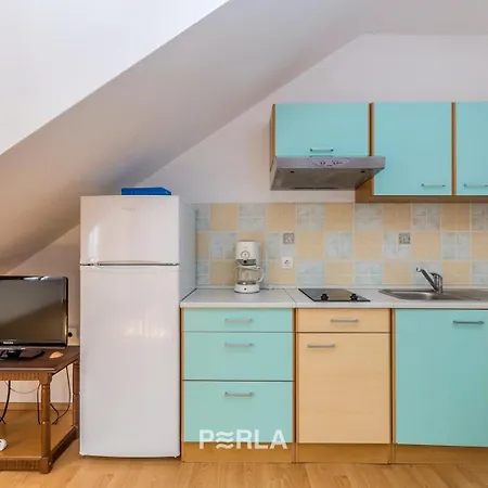 House Alexandra In In A Quiet Location On Losinj Island