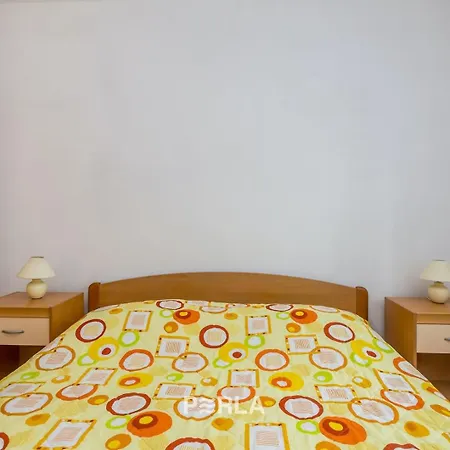 House Alexandra In In A Quiet Location On Losinj Island Pensión 3*