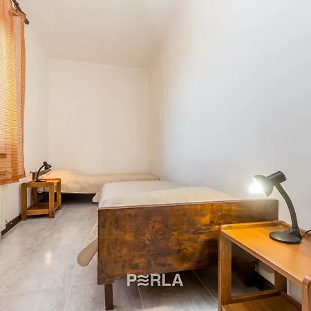 House Alexandra In In A Quiet Location On Losinj Island Pensión Nerezine