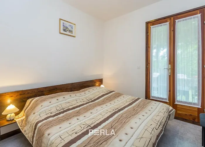 House Alexandra In In A Quiet Location On Losinj Island Affittacamere Nerezine