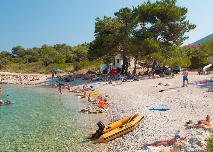 Affittacamere House Alexandra In In A Quiet Location On Losinj Island