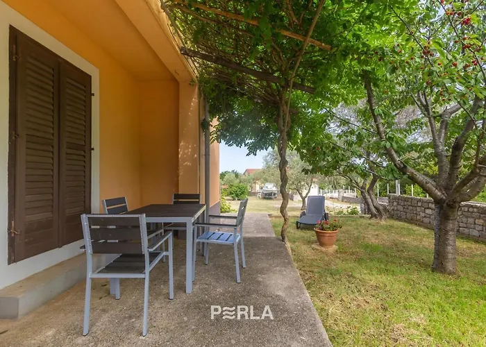 Affittacamere House Alexandra In In A Quiet Location On Losinj Island Nerezine