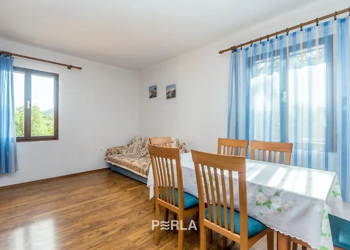 Affittacamere House Alexandra In In A Quiet Location On Losinj Island Nerezine