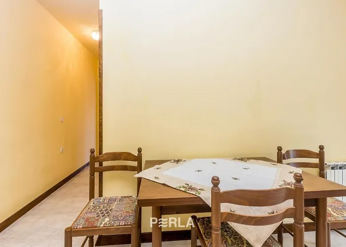 House Alexandra In In A Quiet Location On Losinj Island Affittacamere Nerezine