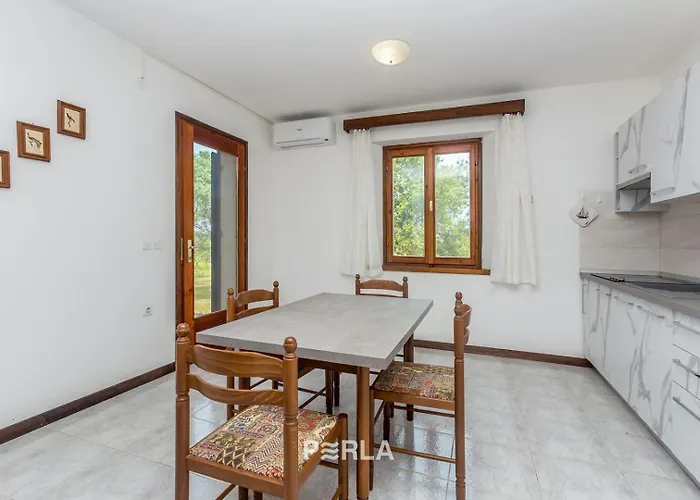 House Alexandra In In A Quiet Location On Losinj Island Nerezine