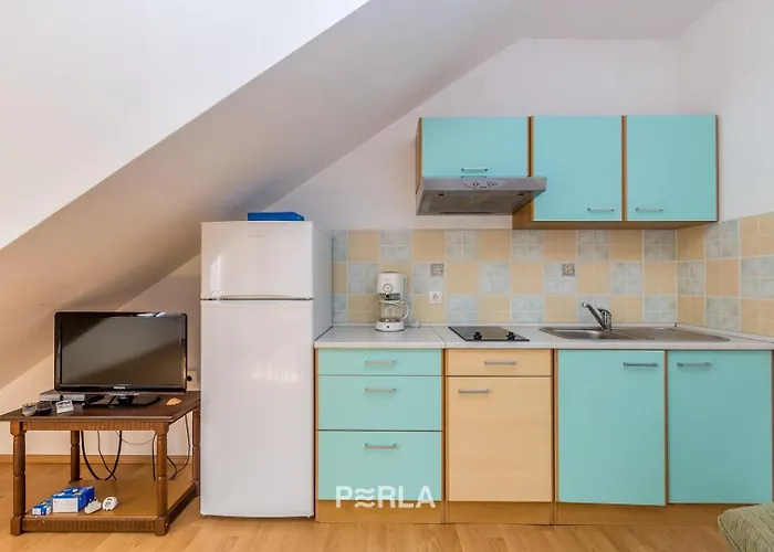 House Alexandra In In A Quiet Location On Losinj Island