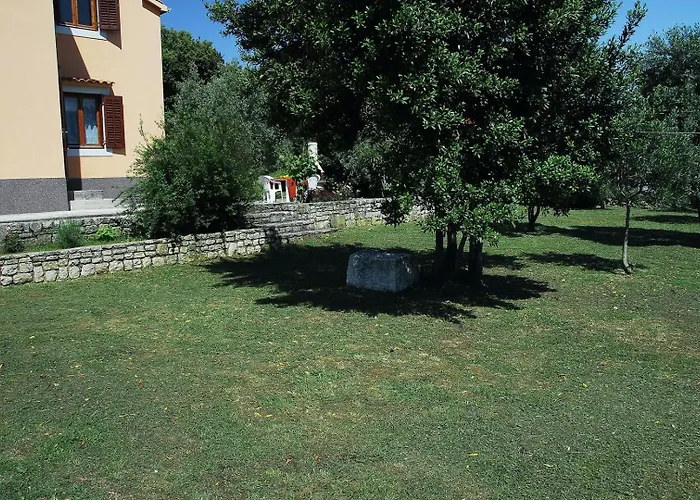 Affittacamere House Alexandra In In A Quiet Location On Losinj Island