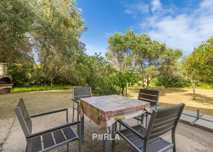 Affittacamere House Alexandra In In A Quiet Location On Losinj Island