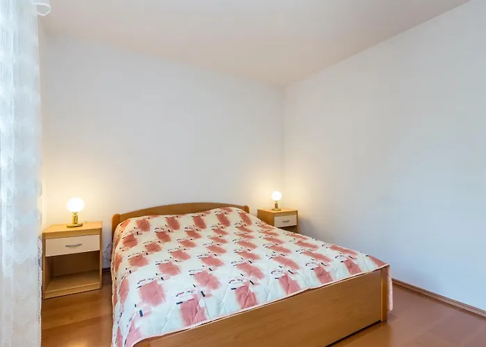 House Alexandra In In A Quiet Location On Losinj Island