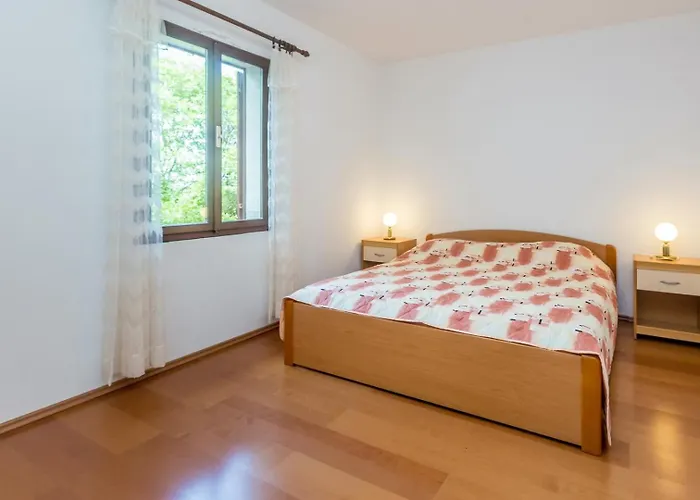 Affittacamere House Alexandra In In A Quiet Location On Losinj Island Nerezine