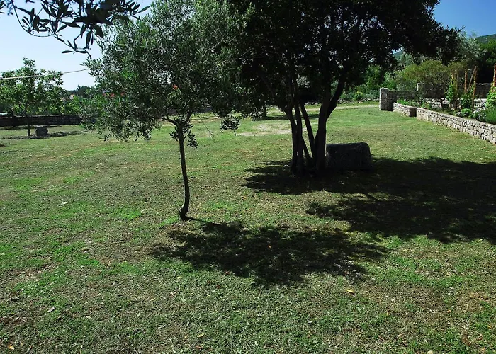 House Alexandra In In A Quiet Location On Losinj Island 3* Nerezine
