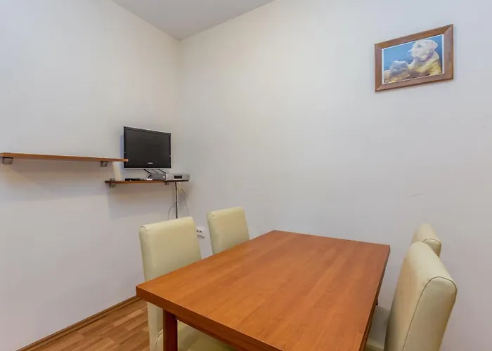 House Alexandra In In A Quiet Location On Losinj Island Nerezine