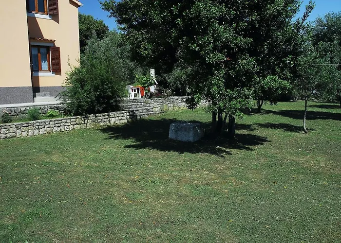 Affittacamere House Alexandra In In A Quiet Location On Losinj Island
